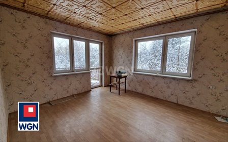 Sprzedam mieszkanie do remontu z balkonem i miejscami parkingowymi mieszkanie Chrzanów, Osiedle Młodości, Osiedle Młodości