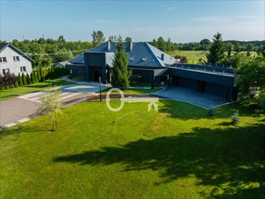 Luksusowa rezydencja 750 m² z własnym stawem i basenem dom Łajski