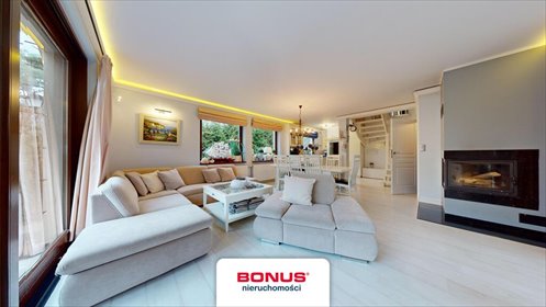 Na sprzedaż przestronny dom z apartamentami przy plaży lokal użytkowy Pobierowo