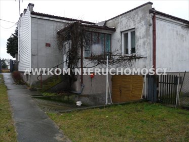 Dom z dużą działką i dostępem do Rawki – idealny dla Ciebie! dom Skierniewice
