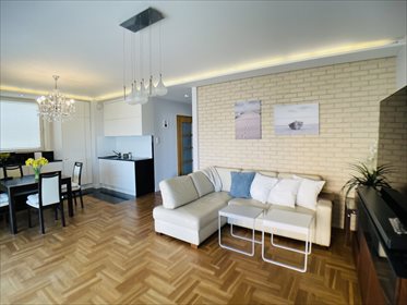 Polecam 64 m² mieszkanie 2 pokoje z garderobą w Ursynowie mieszkanie Warszawa, Ursynów, Wawozowa