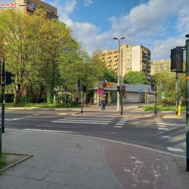 3-pokojowe mieszkanie do remontu z balkonem i parkingiem mieszkanie Krakow, Krowodrza, Wybickiego