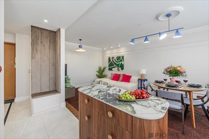 Wyjątkowy 4-pokojowy apartament z panoramicznym widokiem na Warszawę mieszkanie Warszawa, Praga-Północ, Targowa