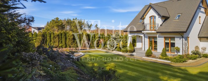 Dom z dużą działką i garażem w Borkowie dom Borkowo