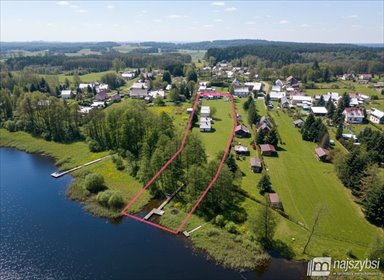 Dom z linią brzegową jeziora Krzemień - 170 m² z domkami letniskowymi dom Krzemień, Krzemień