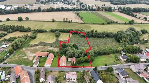 Dom z dwoma wejściami, 70 arów, garaż i zabudowania dom Korfantów, Opolska