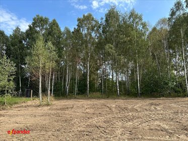 Działka budowlana 1406 m² w spokojnej okolicy z mediami działka Wierzchowisko