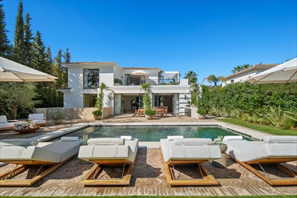 Sprzedam luksusową willę 480 m² z widokiem na pola golfowe dom Nueva Andalucia Las Brisas, Las Brisas