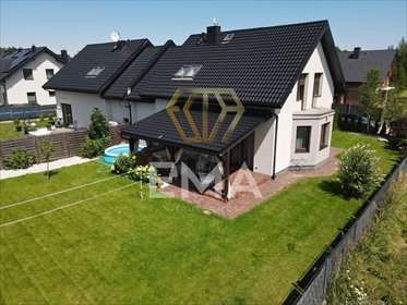 Zapraszam do obejrzenia nowoczesnego bliźniaka 180 m² w Konradowie dom Konradów