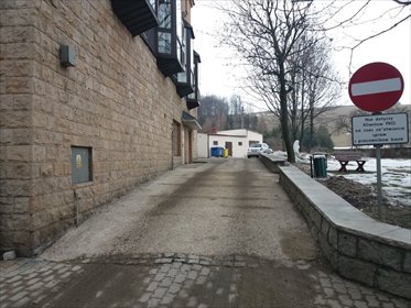 Wynajmę garaż 40,81 m² przy PKO Banku w Boguszowie Gorcach garaż Boguszów-Gorce, Boguszów-Gorce, Główna