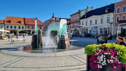 Kamienica na deptaku Inowrocławia z dochodowymi lokalami dom Inowrocław, Inowrocław