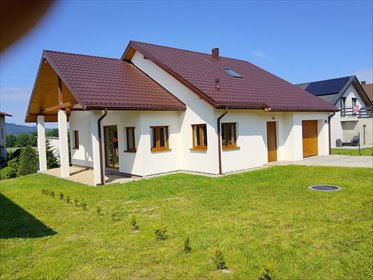 Nowoczesny dom z potencjałem adaptacji w Czancu. dom Czaniec