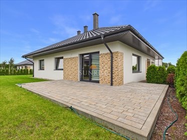 Polecam dom 177 m² z widokiem na pola i konie w Charzynie dom Charzyno, Wojska Polskiego