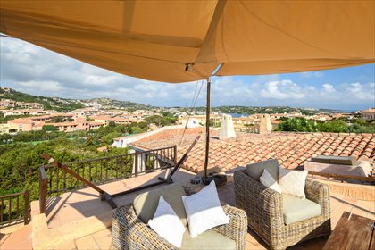 Luksusowe mieszkanie z panoramicznym widokiem na Porto Cervo. mieszkanie Porto Cervo