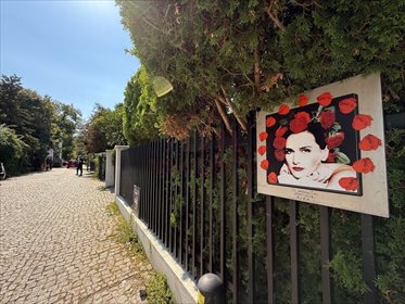 Segment cichy i słoneczny z ogrodem, balkonem i garażem dom Warszawa, Bielany, Stare Bielany