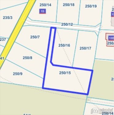Do sprzedania działka 1653 m² w Komarowie z budynkiem i garażem działka Komarowo