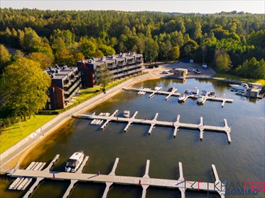 Apartament nad jeziorem 66,98 m² z balkonem i dostępem do plaży mieszkanie Ogonki, Sztynorcka