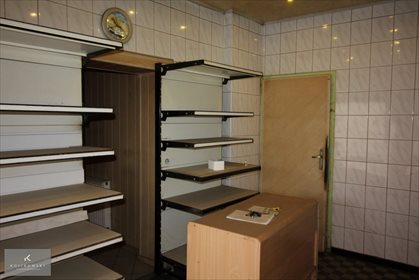Lokal użytkowy z witryną, garażem i zapleczem lokal użytkowy Bierutów