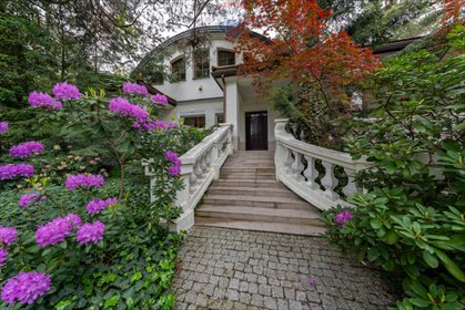 Dom na sprzedaż 778m2 dom Konstancin-Jeziorna, Wesoła