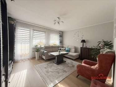 Przestronne 3 pokoje, jasne, zadbane, z zabudową mieszkanie Police, Stefana Roweckiego