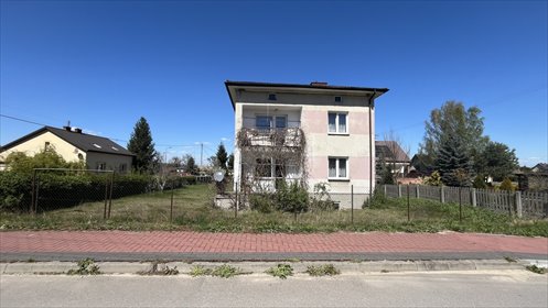 Na sprzedaż przestronny dom murowany z balkonem i ogrodem dom Baranów, Polna
