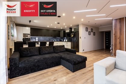 Dom z potencjałem inwestycyjnym i przestrzenią na biznes dom Gościcino, Grabowa