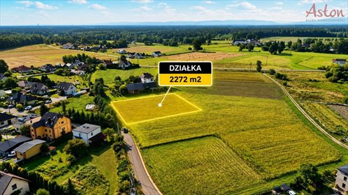 Sprzedam działkę 2272 m² w Kobiórze z potencjałem inwestycyjnym działka Kobiór