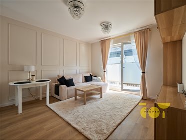Nowoczesny dwupoziomowy apartament 110,67 m² z balkonem mieszkanie Marki, Amarantowa