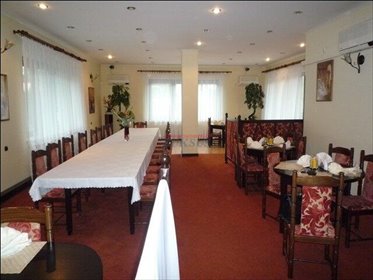 Lokal usługowy 200 m² z tarasem, media, od ulicy lokal użytkowy Piaseczno, Piaseczno