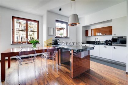 Zapraszam do przestronnego apartamentu 161m2 z 4 sypialniami i garażem mieszkanie Konstancin-Jeziorna, Kołobrzeska