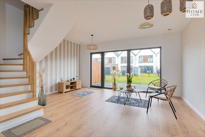 Do sprzedania dom 84 m² z ogrodem i tarasem w Różnowie dom Różnowo