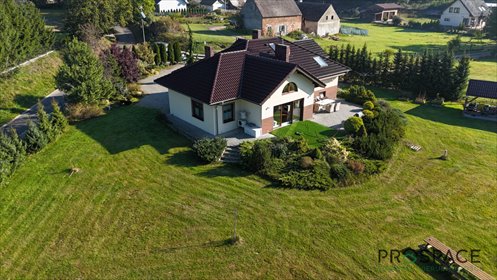 Przestronny dom Magnolia 194 m² z tarasem i garażem dom Marszów