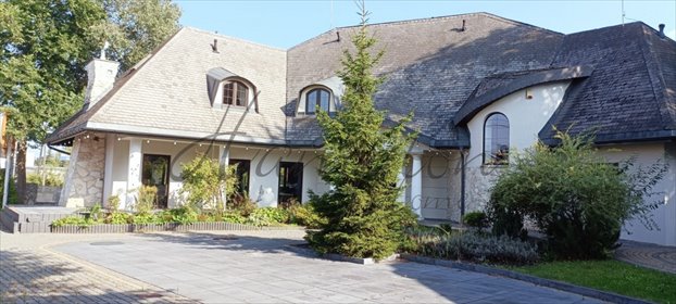 Przestronny dom 882 m² z potencjałem na działalność w Konstancinie dom Konstancin-Jeziorna