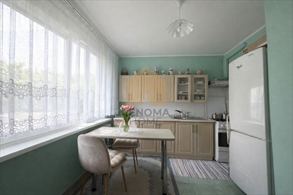 Kawalerka 32,8 m² w Świebodzicach (blisko Zamku Książ) mieszkanie Świebodzice