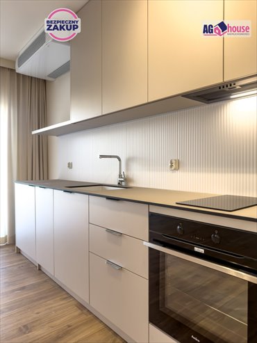 Polecam luksusowy apartament 49,2 m² w Jastarni z antresolą i miejscem parkingowym mieszkanie Jastarnia, Bałtycka