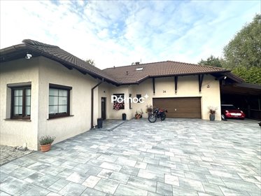 Przestronny dom 198 m² z dużą działką i garażem w Gutkowie dom Olsztyn, Gutkowo, Kresowa