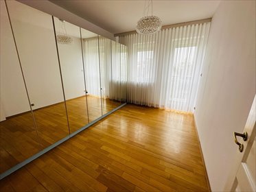Przestronne 4-pokojowe mieszkanie 133 m² z balkonami i garażem mieszkanie Warszawa, Mokotów, Śródziemnomorska