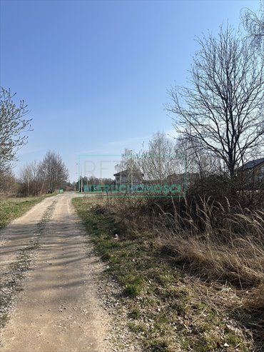 Działka budowlana 1000 m² z mediami w Falentach Nowych działka Falenty Nowe