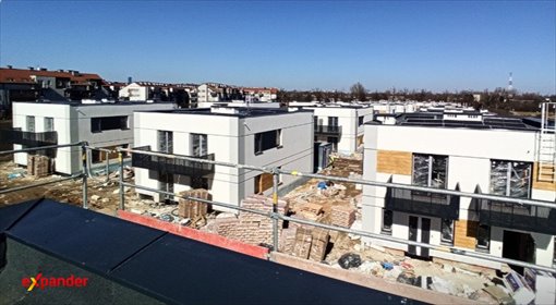 Nowoczesny bliźniak na Krzykach z ogródkiem i balkonami dom Wrocław, Konduktorska