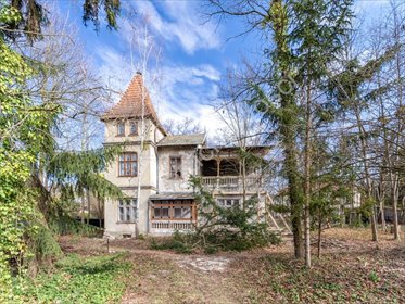 Do sprzedania unikatowa willa z 1910 r. w Milanówku dom Milanówek