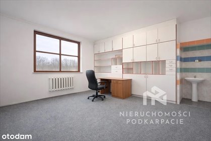 Magazyn z biurem 150m², niska rampa, parking, Rzeszów lokal użytkowy Rzeszów, Słocina, Powstańców Listopadowych
