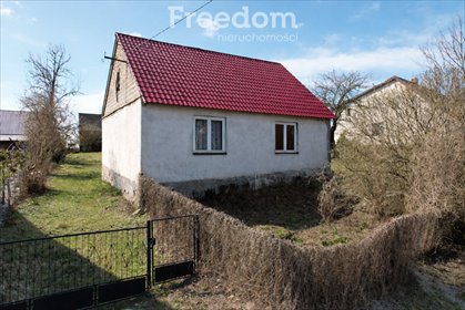 Urokliwe siedlisko z dużą działką i własnym lasem dom Wiązownica