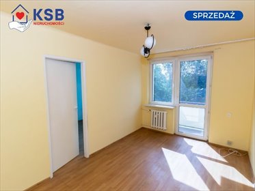 Widne 3-pokojowe mieszkanie z balkonem i piwnicą. mieszkanie Ostrowiec Świętokrzyski, Polna