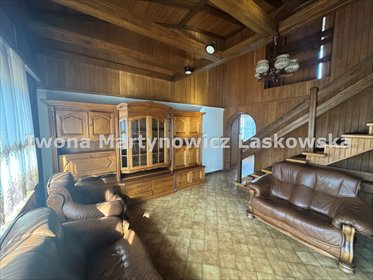 Do sprzedania przestronny dom 307 m² w Lubinie dom Lubin, Przylesie