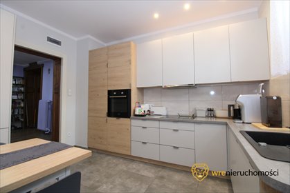 Wyjątkowy dom po remoncie, 7 pokoi, ogród, blisko centrum dom Środa Śląska, Generała Sikorskiego