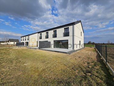 Nowoczesny bliźniak 142 m² z garażem i dużym oknem HST zapraszam dom Mechlin
