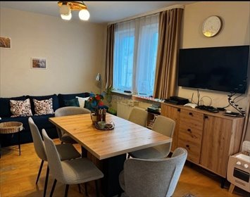 Dwupoziomowe 75 m² z garażem i balkonem w Piasecznie. mieszkanie Piaseczno, Młynarska
