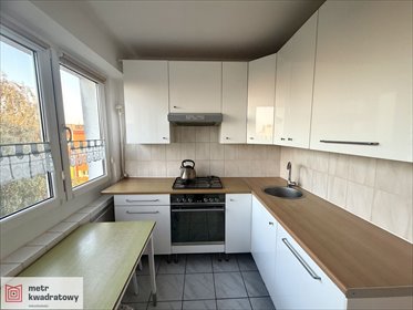 Przestronne 3 pokoje z balkonem, do odświeżenia - zapraszam mieszkanie Książki, Książki