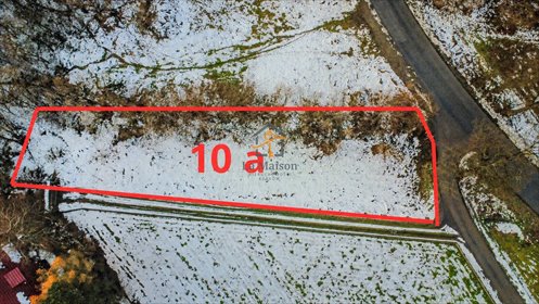 Urokliwa działka 10 arów z dostępem do drogi asfaltowej działka Stadniki