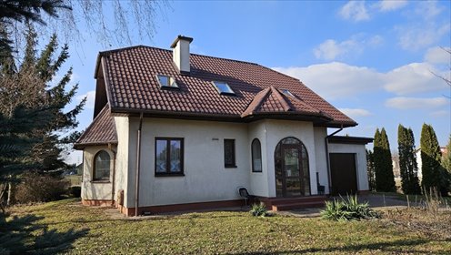 Przestronny dom 151 m² z garażem i dużą działką zapraszam dom Elizówka